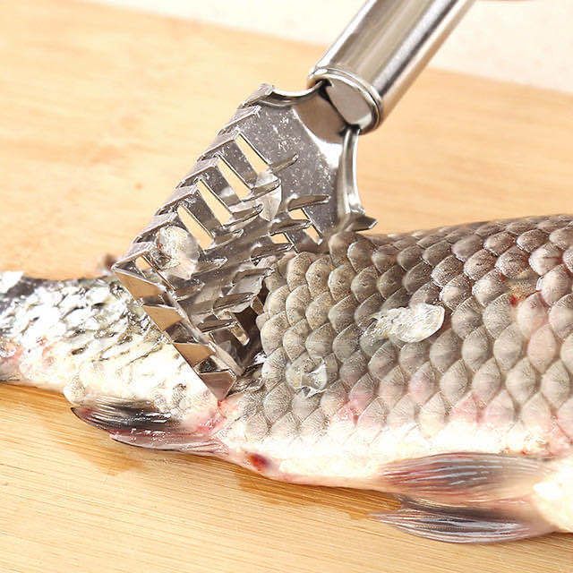 Manual Fish Scales Scraper Kitchen Seafood Tools Gadgets Metal Stainless Steel Fish Scales Scraper with Hole