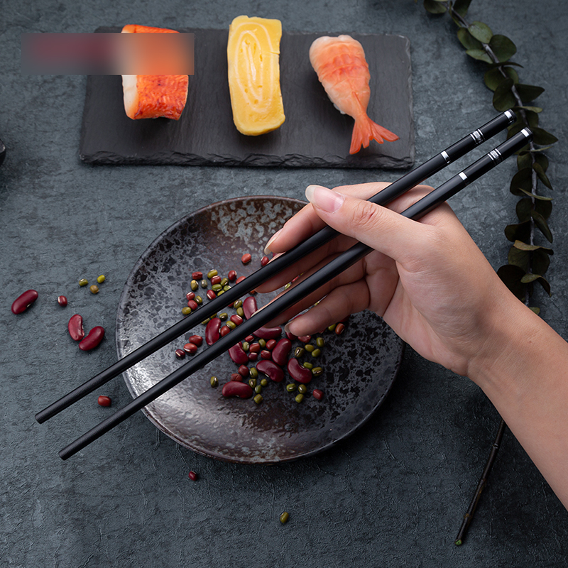 Chinese Supplier Non-slip Design Square Clear Plastic PPS Black Chopsticks Set for Eating Sushi Noodles