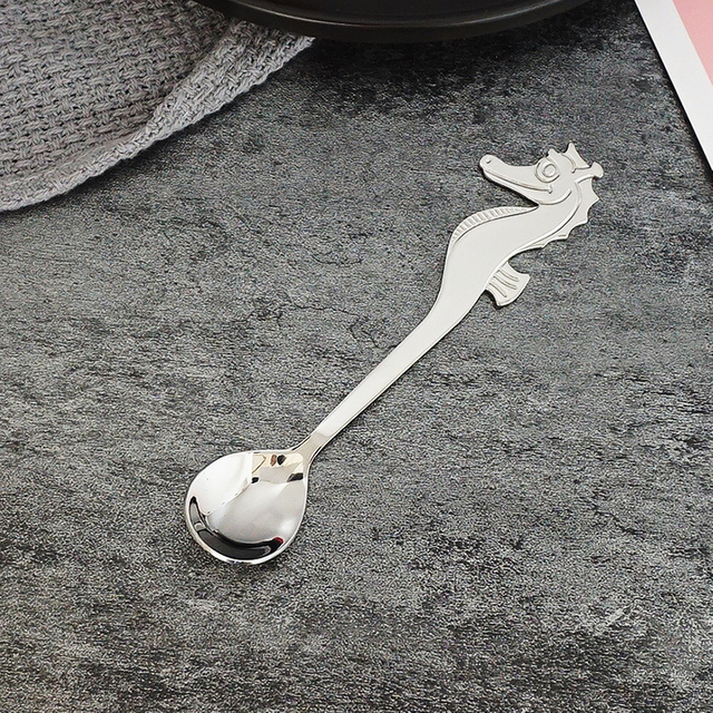 Modern Golden Hippocampus Head Metal 304 Stainless Steel Tasting Stirrer Spoon for Sugar Espresso Coffee Or Tea